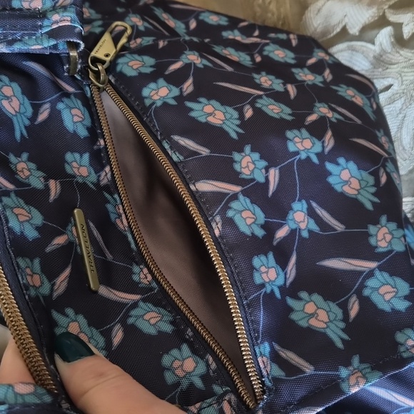 Floral Patterned Tote Bag - Picture 6 of 6